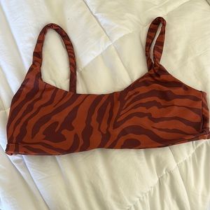 Skatie swimsuit top - never worn. Mya Top - Beachwood print. Size Large.